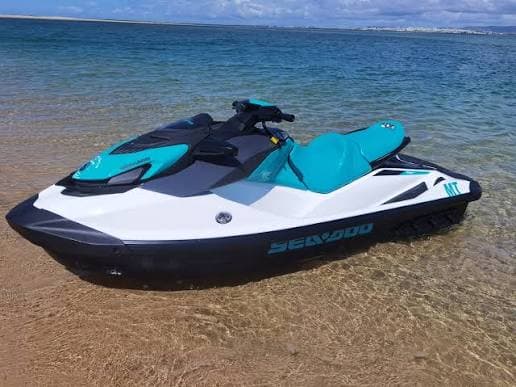 Alquiler de jet ski en Valencia para 2 personas, amarrado en Club Náutico de Valencia, Moto de agua, Valencia